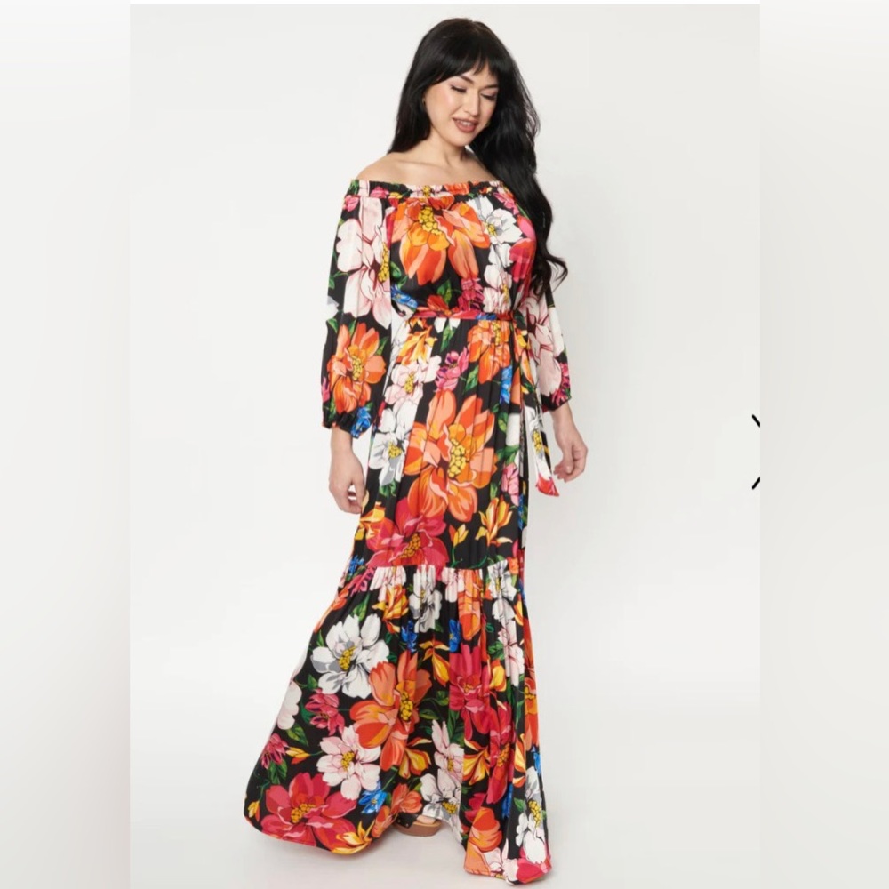 Unique Vintage NWT Black &‎ Orange Floral Print Sweet Escape Maxi Dress